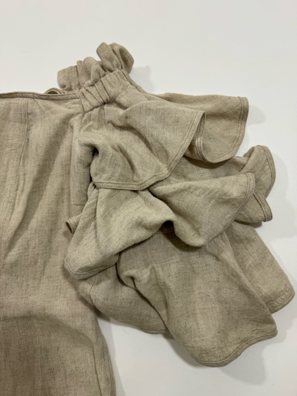 Jan Barboglio Off Shoulder Ruffle Linen Dress - Picture 6 of 9